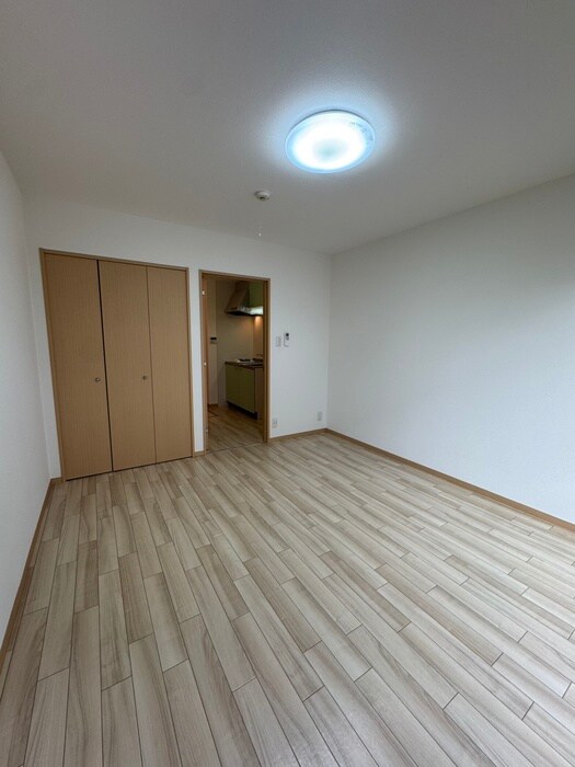 物件内観写真11　(居室)