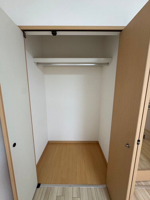 物件内観写真18　(収納)