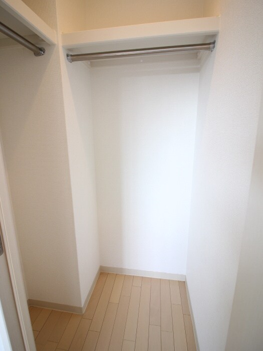 物件内観写真14　(収納)