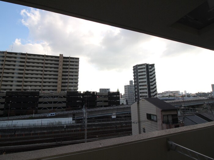 物件内観写真22　(室内からの展望)