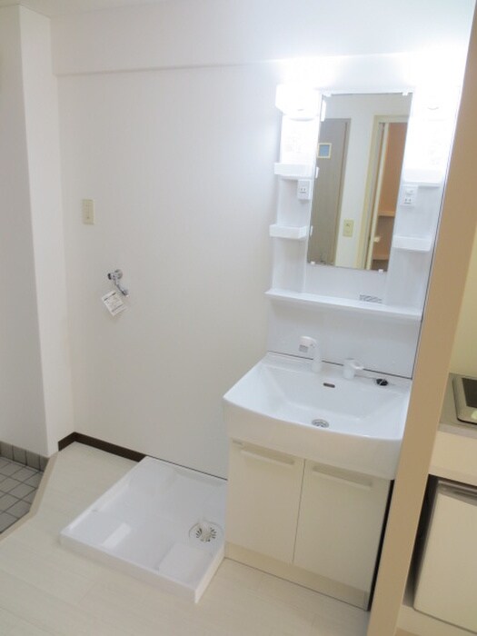 物件内観写真13　(洗面)