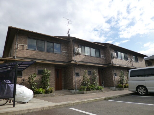 物件外観写真5　(駐輪場)