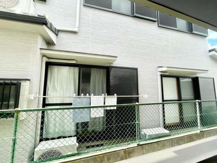 物件内観写真15　(室内からの展望)