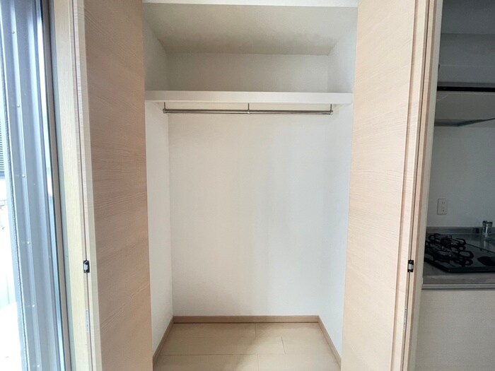 物件内観写真15　(収納)