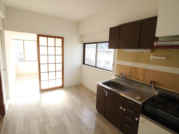 物件内観写真6　(居室)