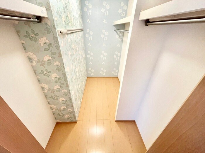 物件内観写真11　(収納)