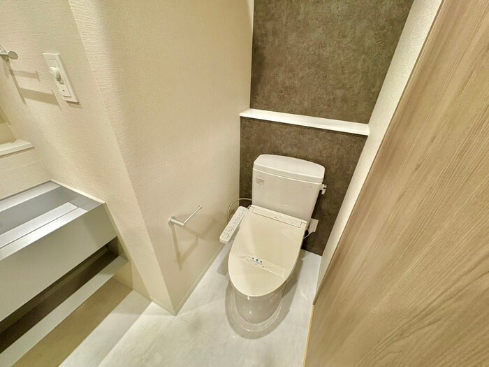 物件内観写真9　(トイレ)