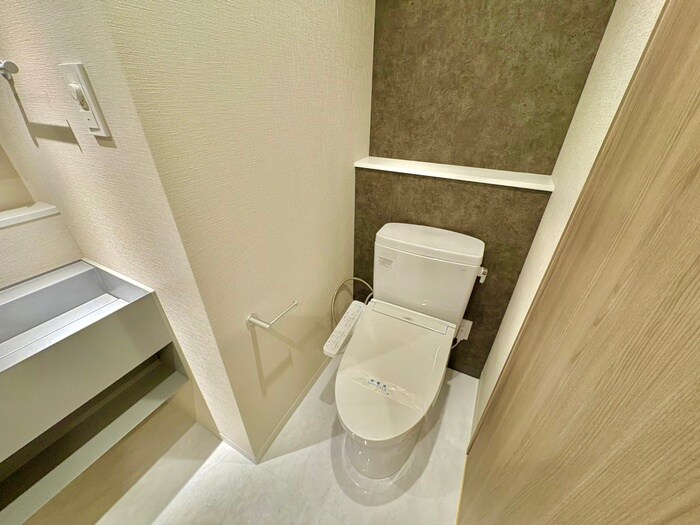 物件内観写真9　(トイレ)