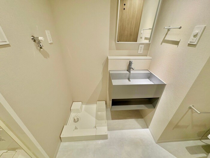 物件内観写真12　(洗面)