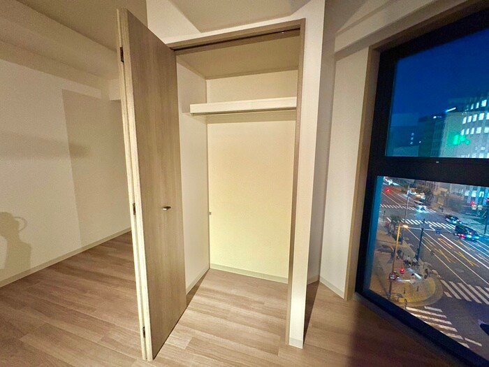 物件内観写真16　(収納)