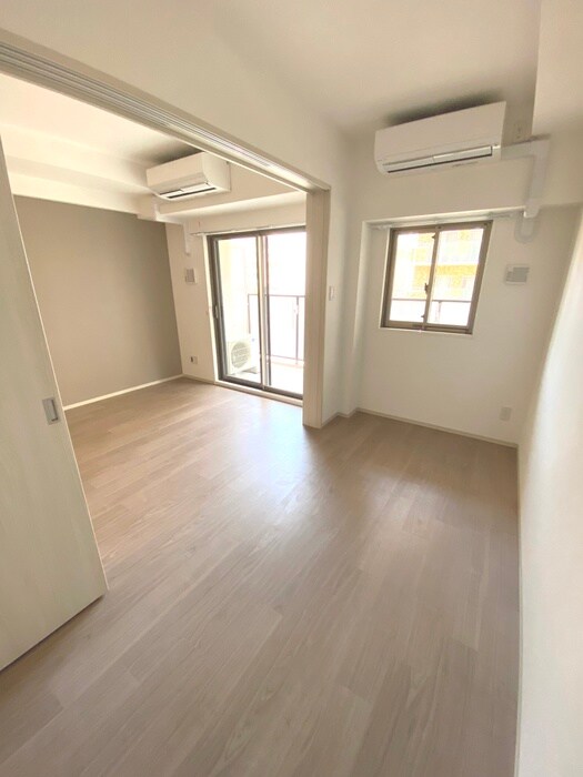 物件内観写真14　(居室)