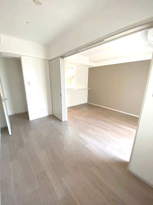 物件内観写真15　(居室)