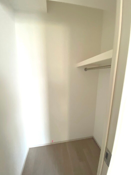 物件内観写真16　(収納)