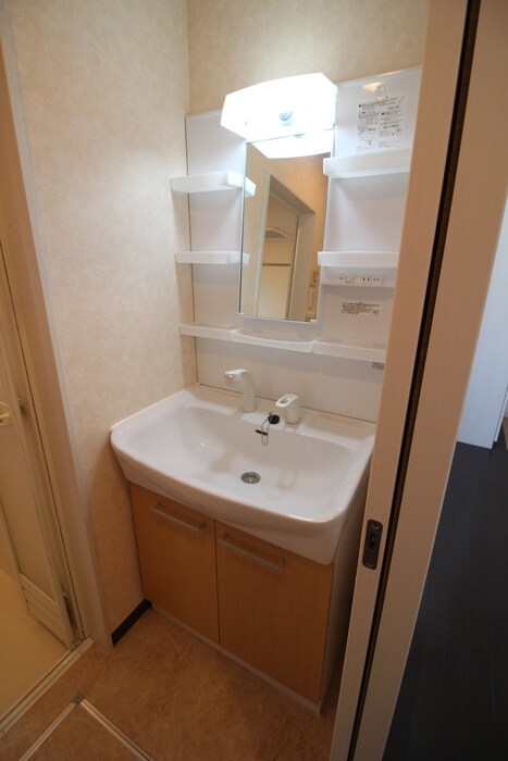 物件内観写真10　(洗面)