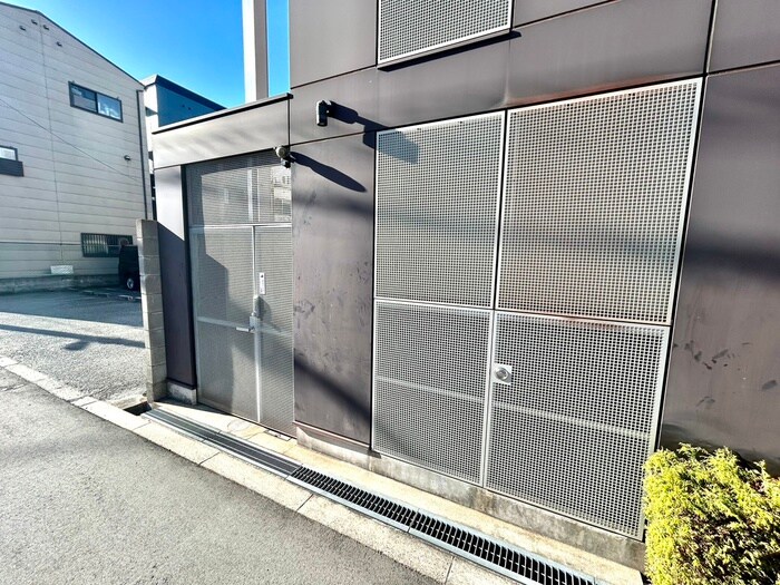 物件外観写真6　(建物設備)