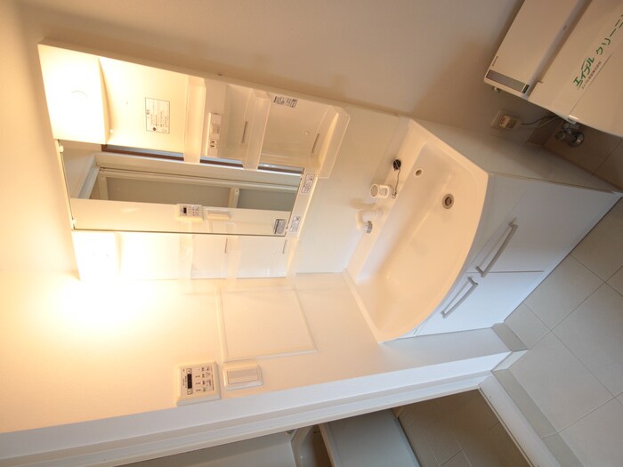 物件内観写真19　(洗面)