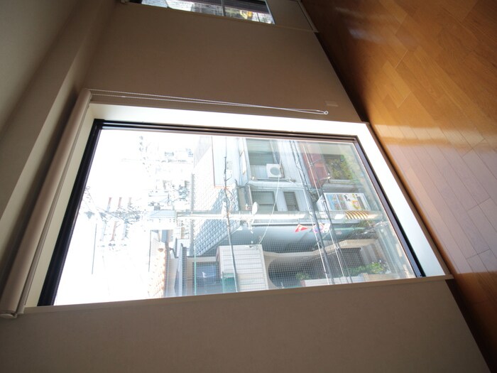 物件内観写真21　(室内からの展望)