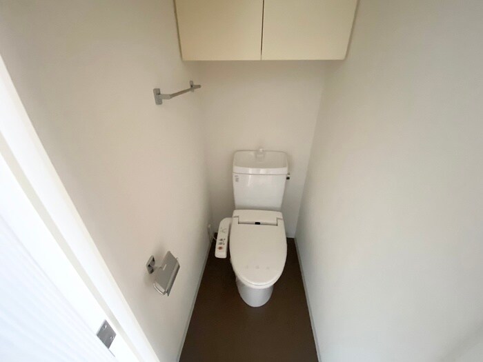 物件内観写真9　(トイレ)