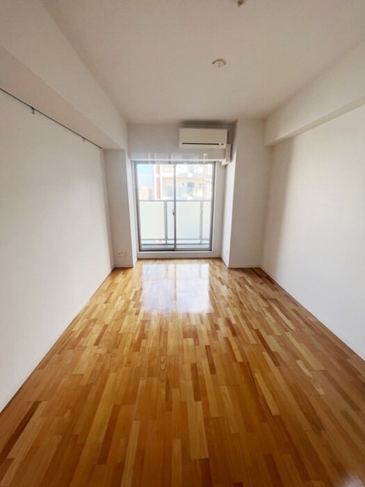 物件内観写真15　(居室)