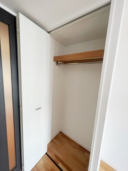 物件内観写真16　(収納)