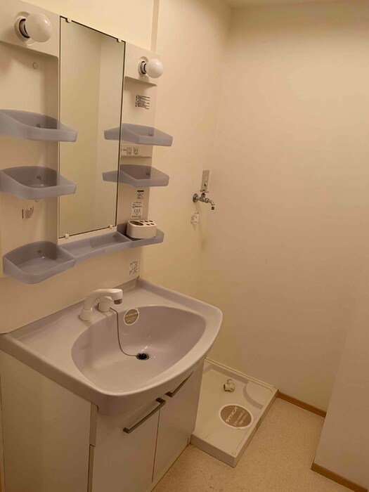 物件内観写真12　(洗面)