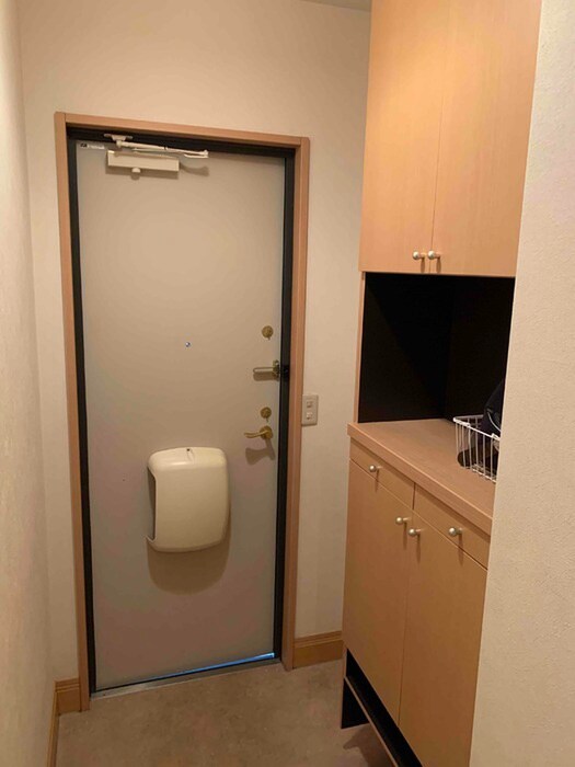 物件内観写真14　(玄関)