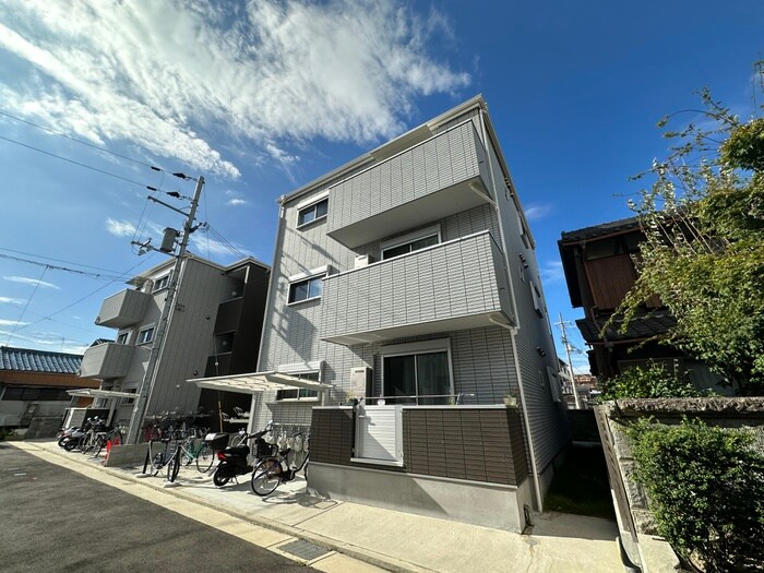 物件外観写真3　(外観写真)