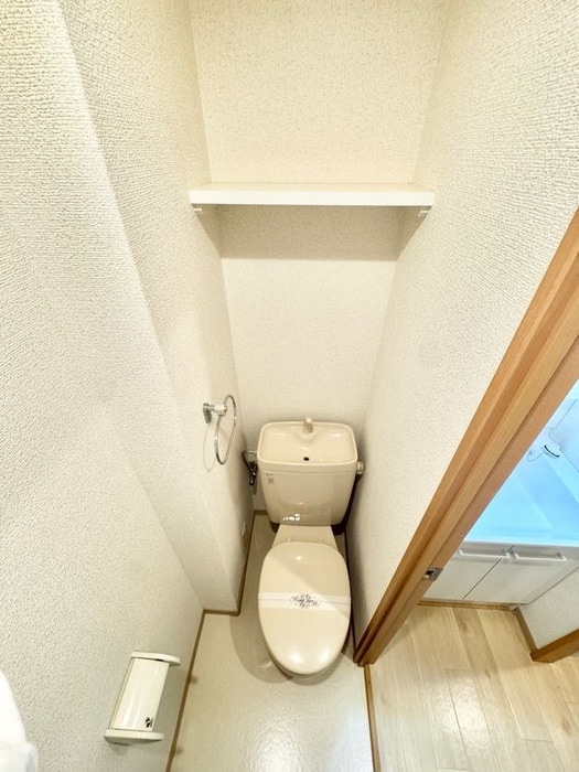 物件内観写真12　(トイレ)