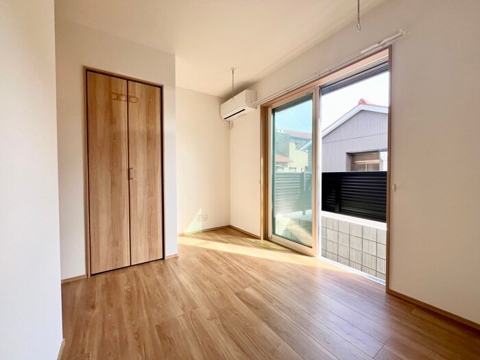 物件内観写真8　(居室)