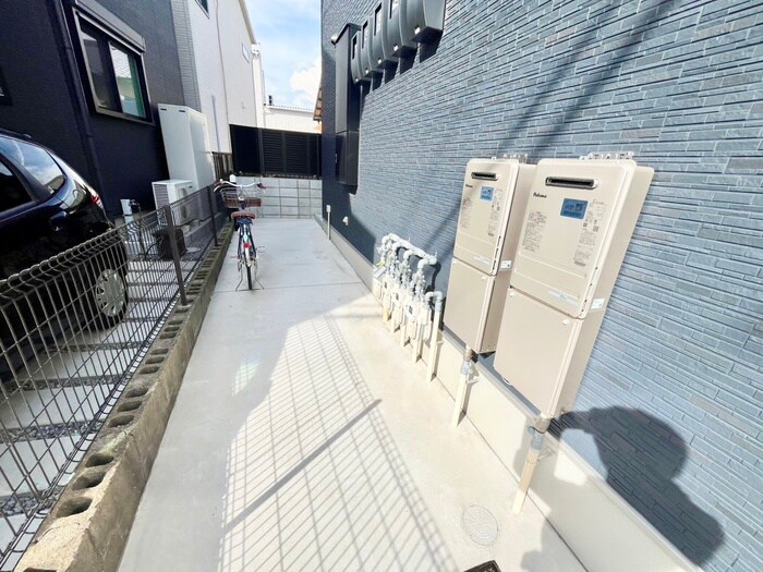 物件外観写真4　(建物設備)