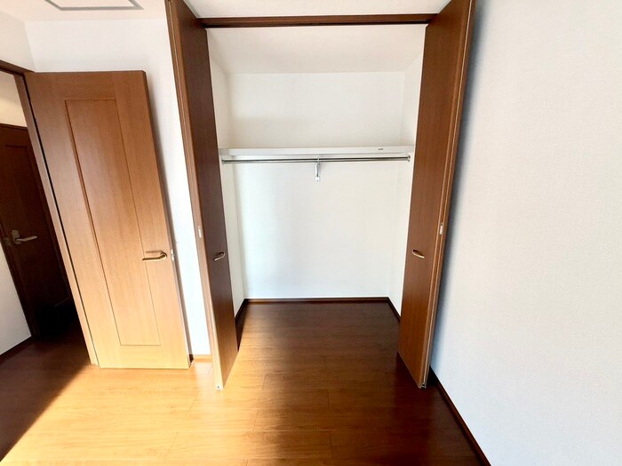 物件内観写真13　(収納)
