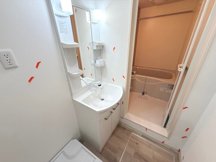 物件内観写真10　(洗面)