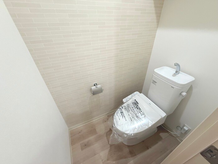 物件内観写真13　(トイレ)