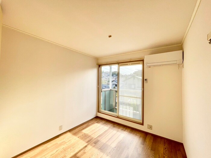 物件内観写真9　(居室)