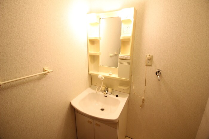 物件内観写真12　(洗面)