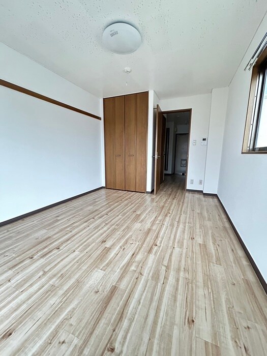 物件内観写真17　(居室)