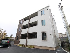 セレノアルバ外観写真