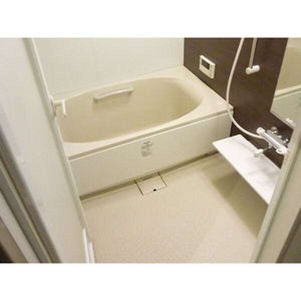 物件内観写真8　(バス／シャワールーム等)