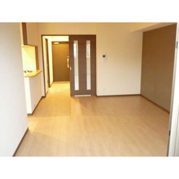 物件内観写真13　(居室)