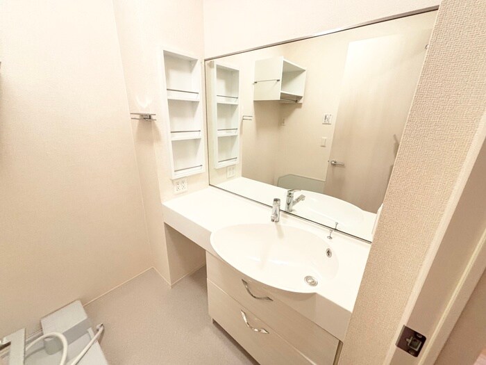 物件内観写真10　(洗面)