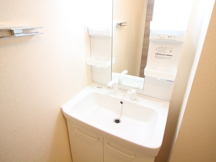 物件内観写真13　(洗面)