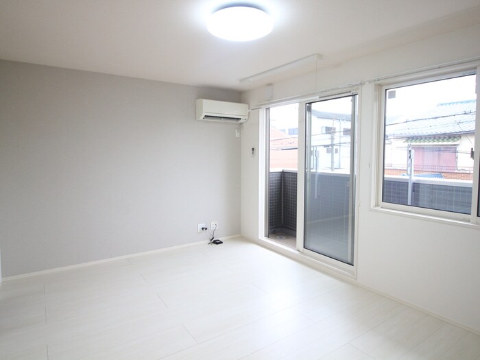 物件内観写真22　(居室)