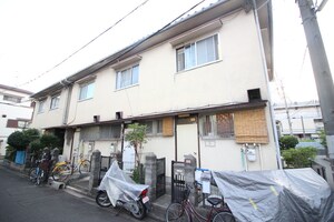 高西町貸家外観写真