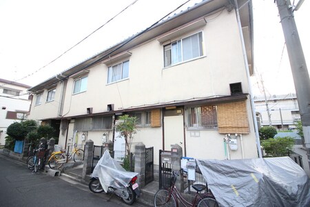 高西町貸家外観写真