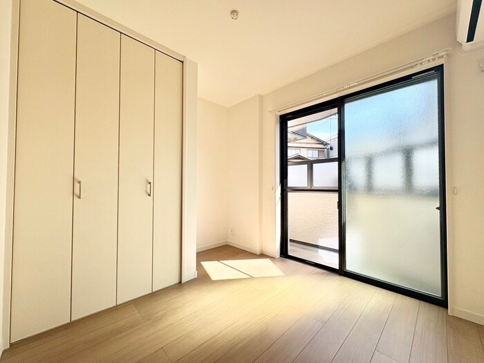 物件内観写真8　(居室)