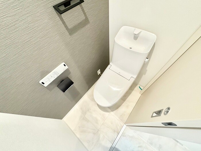 物件内観写真13　(トイレ)