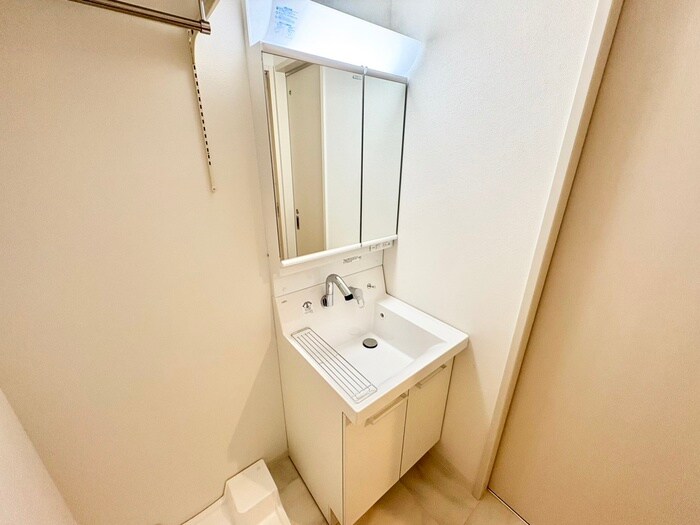 物件内観写真13　(洗面)