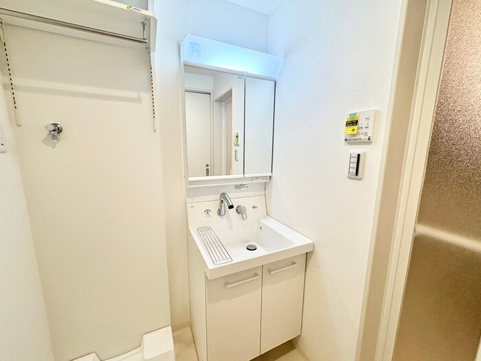 物件内観写真13　(洗面)