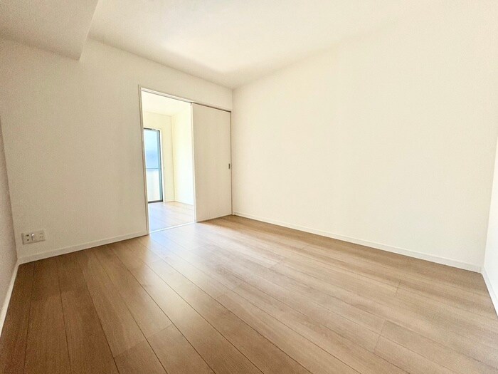 物件内観写真17　(居室)