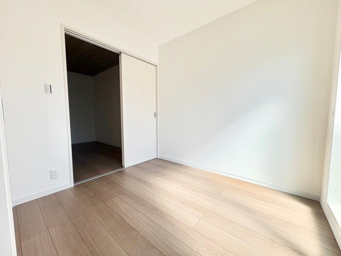 物件内観写真17　(居室)